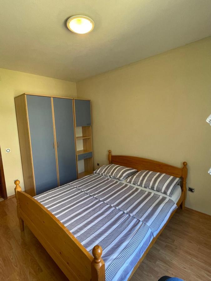פודסטראנה Apartment Iva מראה חיצוני תמונה