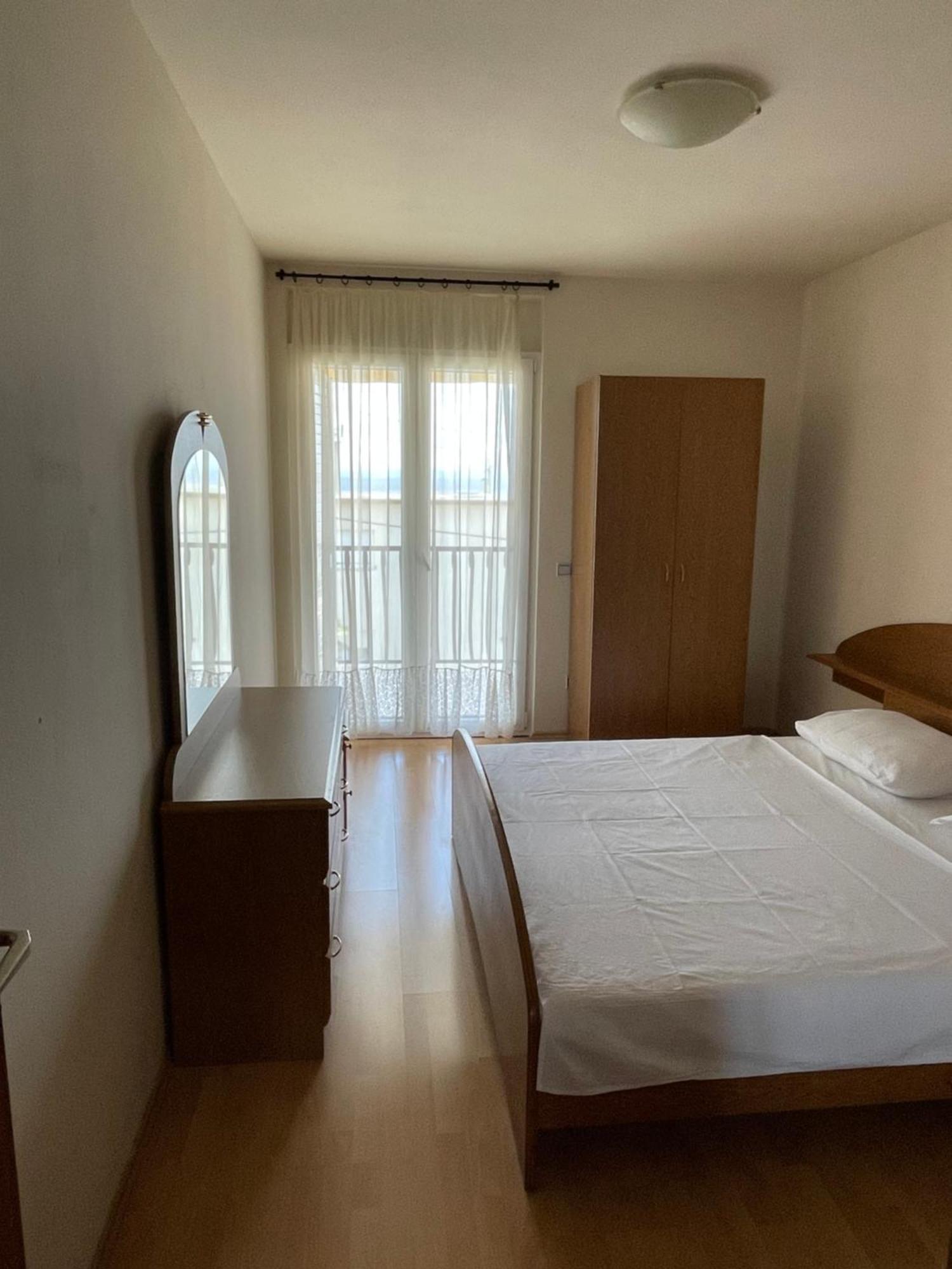 פודסטראנה Apartment Iva מראה חיצוני תמונה